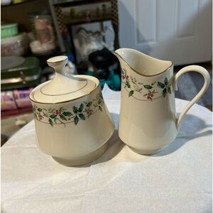 Holiday traditions, creamer, and sugar set from 1997, gold trim,  Holly wreath